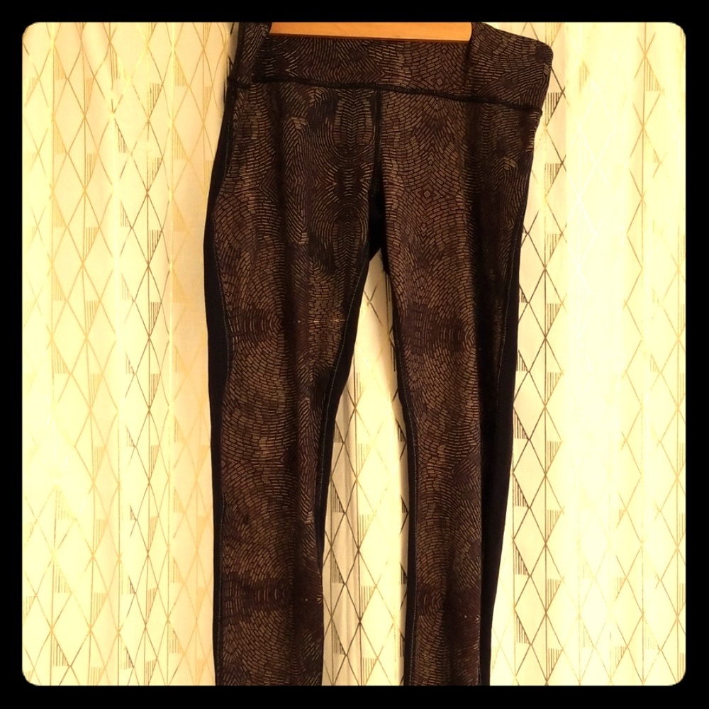 LULULEMON LEGGINGS